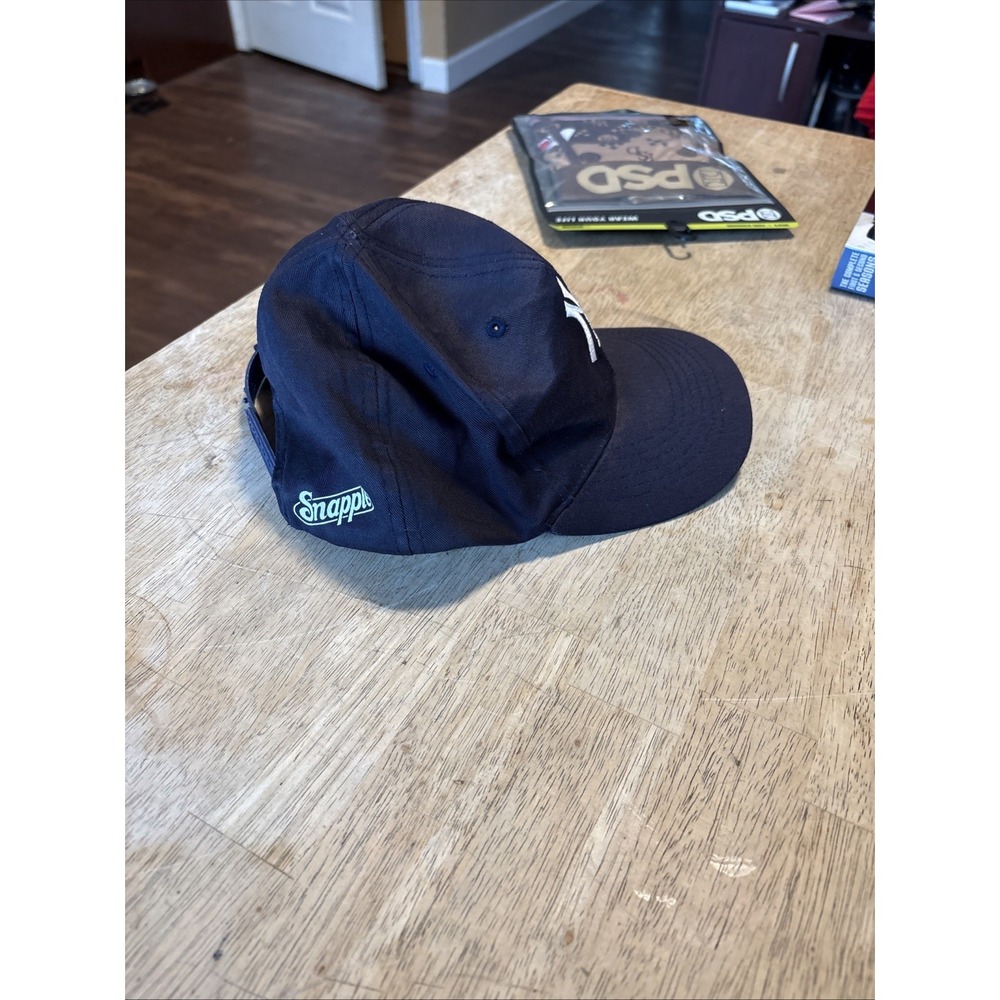 Vintage New York NY Yankees Snapback Baseball Hat Twins Snapple Navy